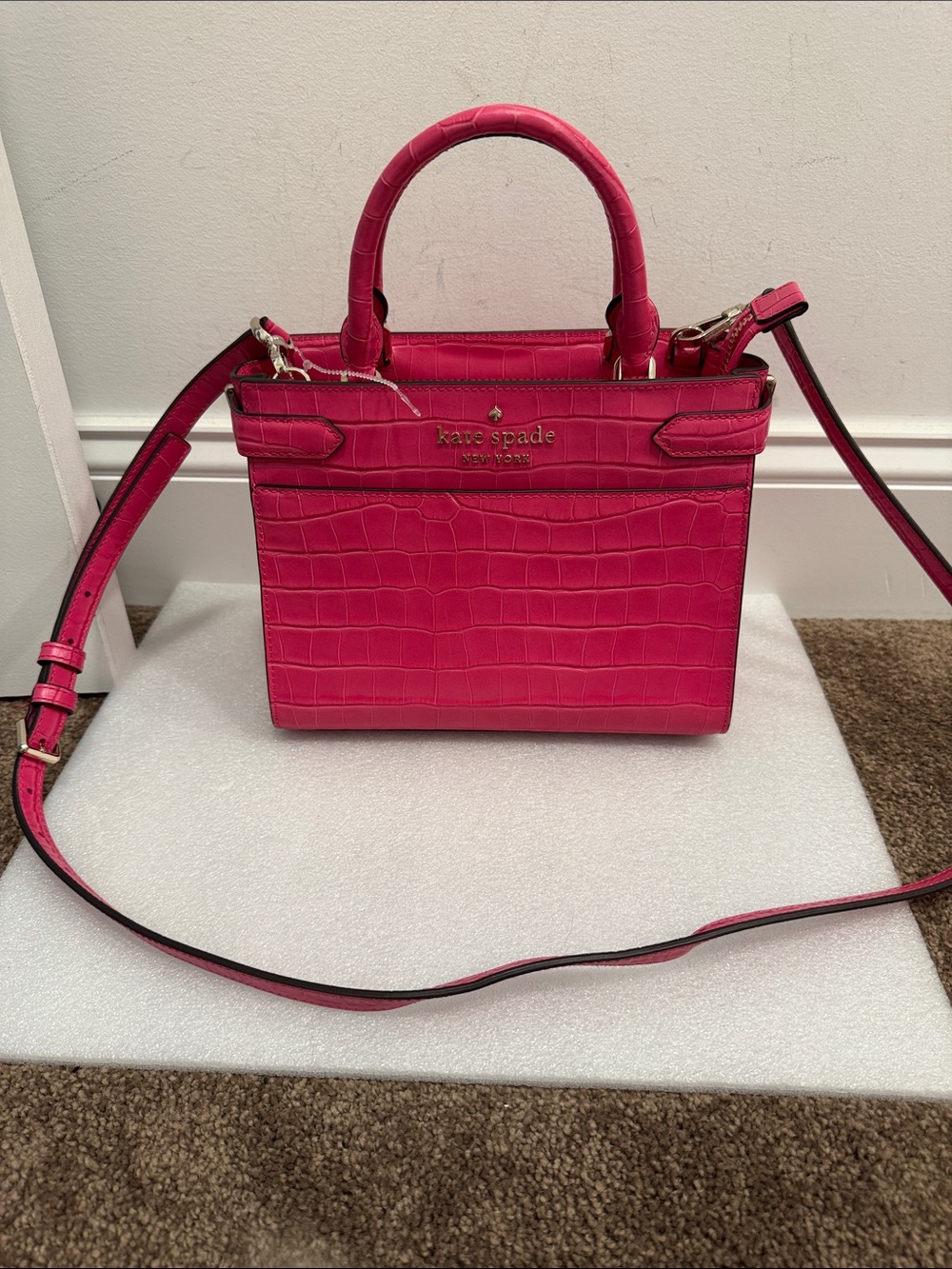 Kate spade Staci small croc embossed satchel bag purse